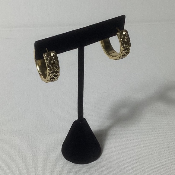 Gucci GG Vintage Floral Hoop Earrings - Picture 1 of 3